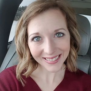 Meet your Posher, Jadia